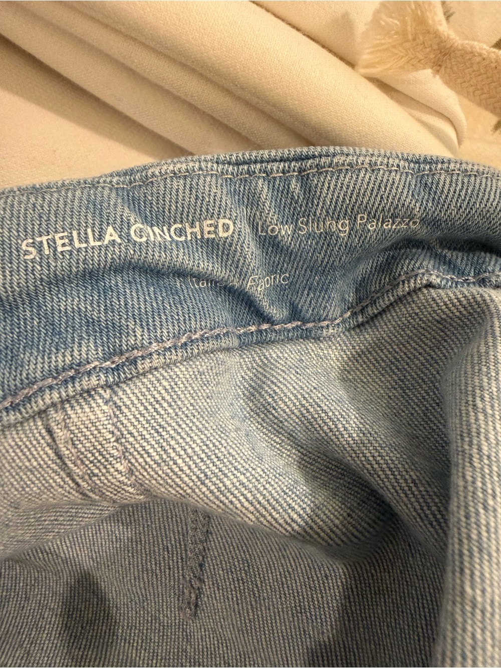 AG Jeans Stella Cinched Wide leg Light Wash 29” x 32” Inseam NWT Zip and String - Picture 7 of 11